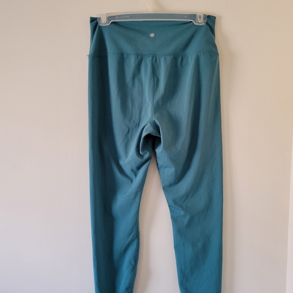 Yogalicious Lux Teal Leggings - Picture 4 of 5